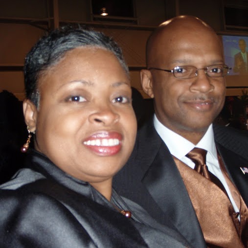 Linda Avery Photo 41