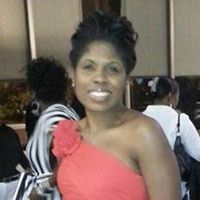 Tia Robertson Photo 27