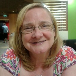 Janet Ward Photo 14