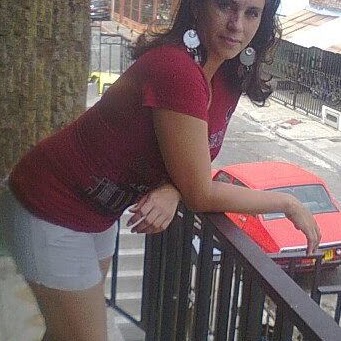 Elizabeth Restrepo Photo 28