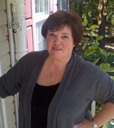 Ann Small Photo 3