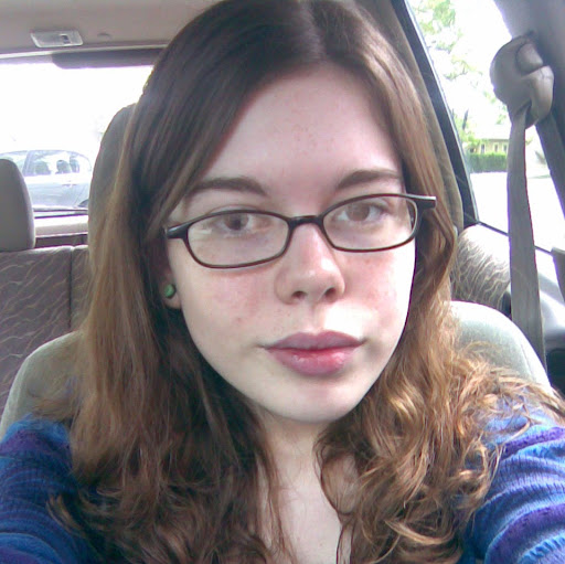 Julia Taylor Photo 28