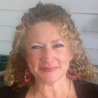 Carolyn Carson Photo 8