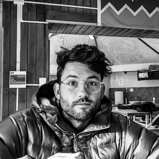 Daniel Conway Photo 45