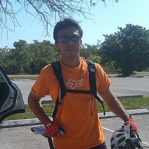 Alfredo Hurtado Photo 39