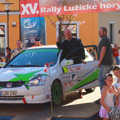 Daniel Voigt Photo 8
