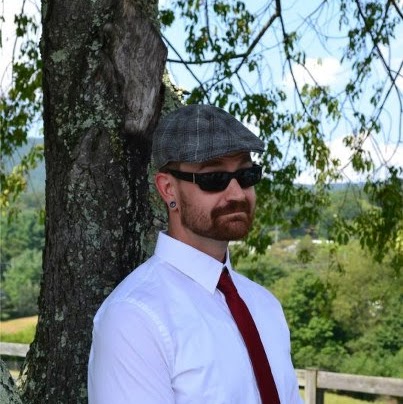 Aaron Pendleton Photo 6