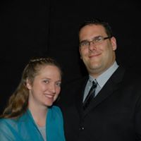 Amy Bradbury Photo 33