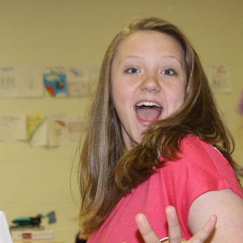 Stephanie Horan Photo 38