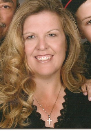 Carolyn Robbins Photo 1