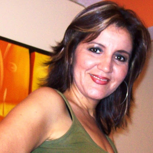 Carmen Baez Photo 14