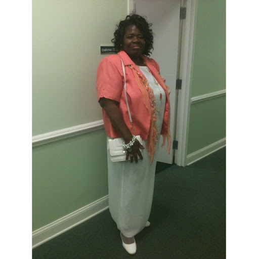Jacqueline Lyons Photo 7