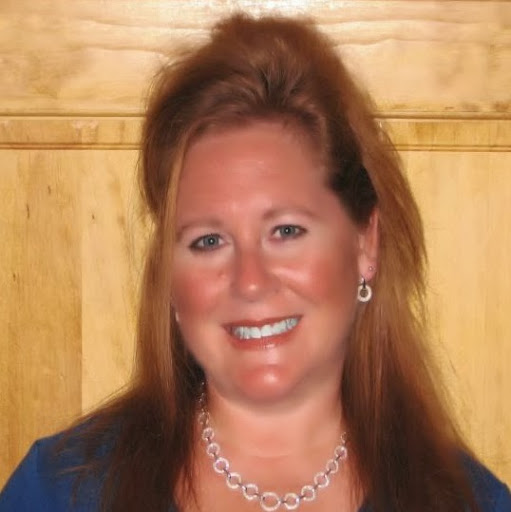 Angela Arndt Photo 28