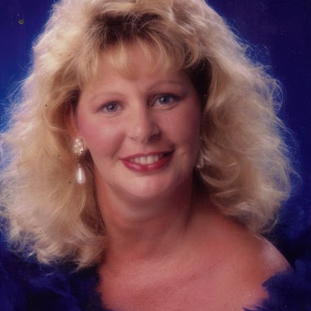 Peggy Roberts Photo 16