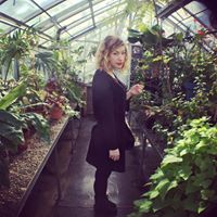 Genevieve Pratt Photo 7