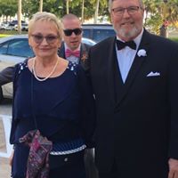 Beverly Larson Photo 28