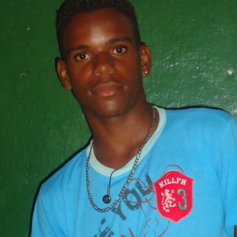 Eduardo Santos Photo 24