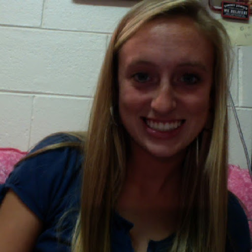 Amanda Blanton Photo 17