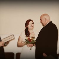 Christy Perkins Photo 17