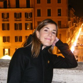 Veronica Fernandez Photo 31