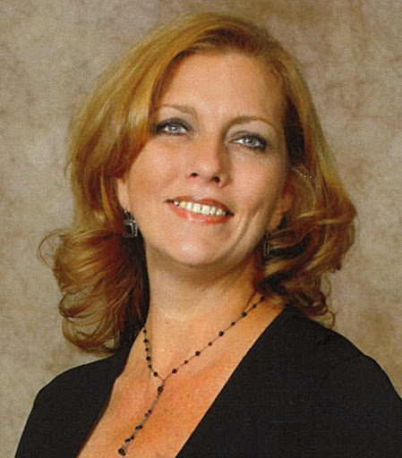 Lisa Pierce Photo 39