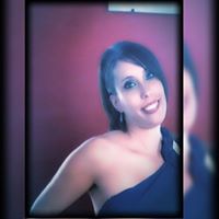 Analia Gutierrez Photo 14