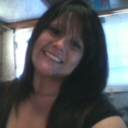 Connie Munoz Photo 33