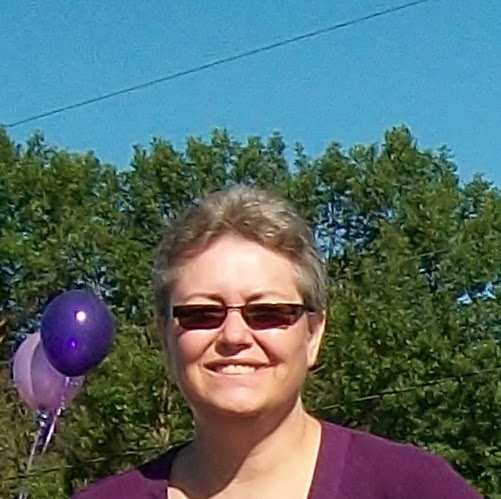 Linda Robbins Photo 14