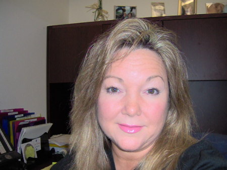 Connie Singleton Photo 7