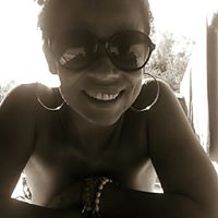 Vania Costa Photo 7