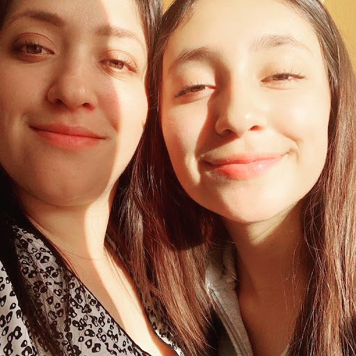 Laura Escamilla Photo 19