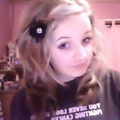 Niamh Higgins Photo 25