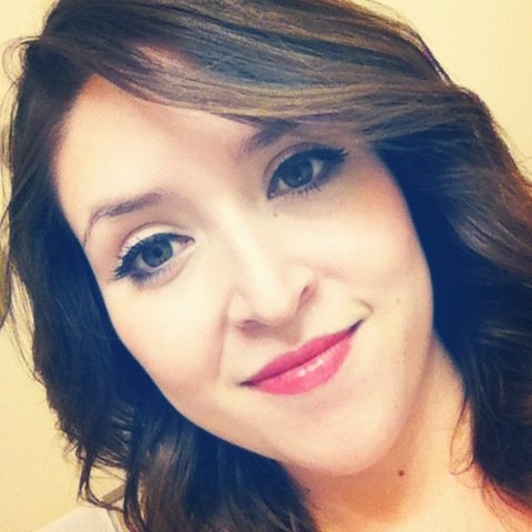 Yvette Cruz Photo 11