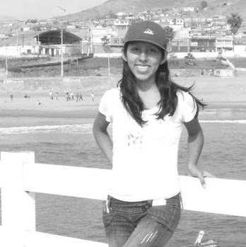 Elizabeth Arce Photo 34