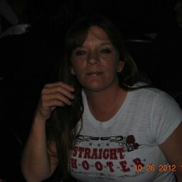 Tracey Pool Photo 14
