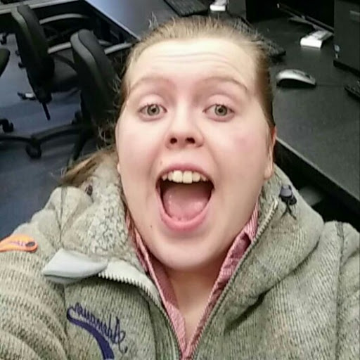 Nicole Magee Photo 34