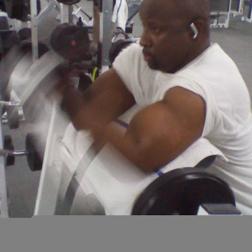 Brian Roundtree Photo 22