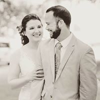 Julia Mcneal Photo 9
