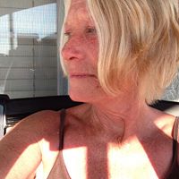 Elizabeth Mcnamara Photo 25