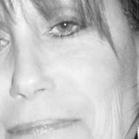 Linda Brennan Photo 10