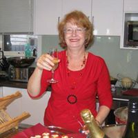 Suzanne Hume Photo 19