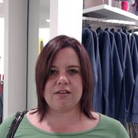 Melanie Ward Photo 41