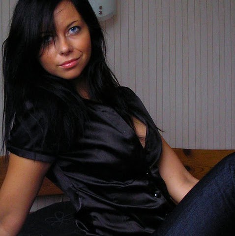Sara Leonard Photo 32
