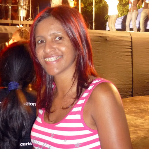 Mary Abreu Photo 13