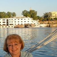 Suzanne Jacobsen Photo 13