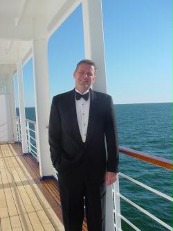 Charles Win Photo 22