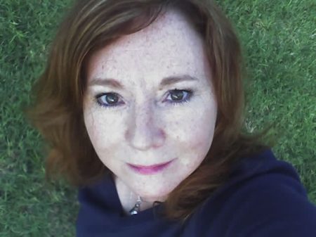 Melissa Crocker Photo 37