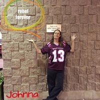 Johnna Thompson Photo 4