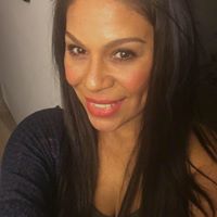 Elizabeth Velazquez Photo 12