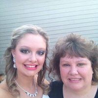 Melissa Gallaher Photo 15